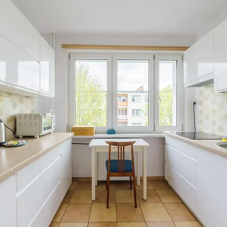 Centre Yellow Apartment